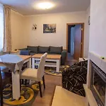 Apartament In Complex Grand Manastira Pamporowo